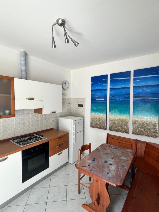 Appart 21 Artistic Beach Apartment Lignano Sabbiadoro Luaran gambar