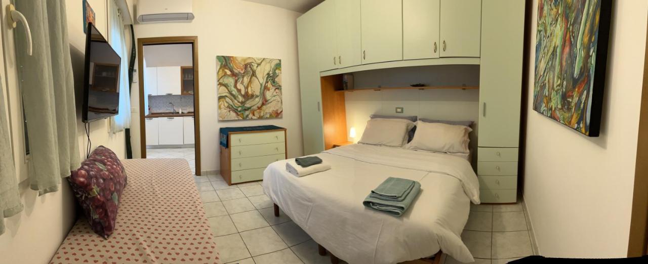 Appart 21 Artistic Beach Apartment Lignano Sabbiadoro Luaran gambar